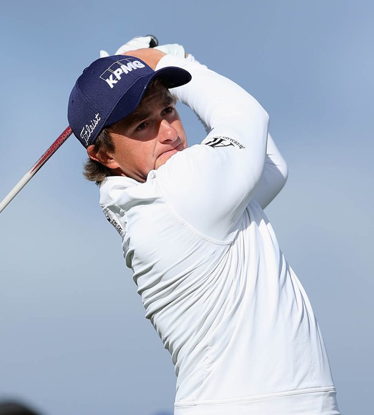 Dunne shares early lead at St Andrews