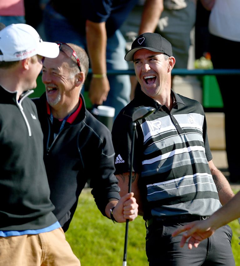 Pietersen salutes camaraderie